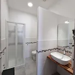 Sei Palme Oda ve Kahvaltı Katanya