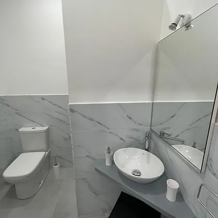 فندق مبيت وإفطار Sei Palme كاتانيا