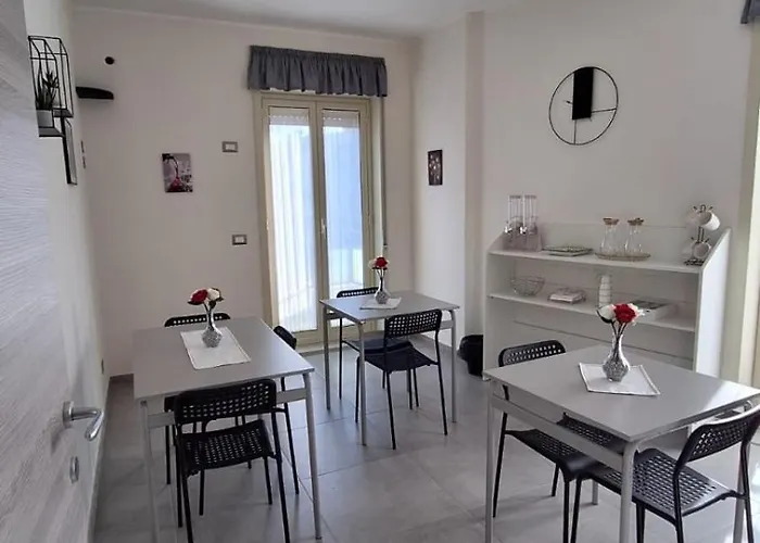 Sei Palme Bed and breakfast
